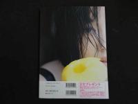 ８　６　葉月里緒奈写真集　TUNJUNG　撮影/渡辺達生　小学館　1997年初版