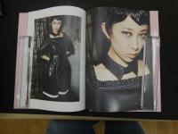 ９　加藤ミリヤ写真集