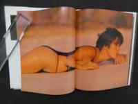 1 ８　①網浜直子写真集　Uni-Sex　撮影／山内順仁