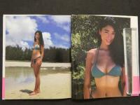 2  ８　宮下桃子写真集　オムシリーズ