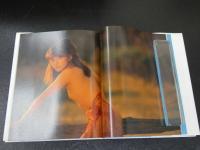 2  ３　横須賀昌美写真集　Yoshimi