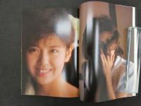 5　5　南野陽子写真　生のまま天使風来　撮影：野村誠一　1988年2版