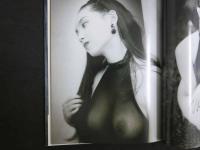 ３　5　盛本真理子写真集　ホワイト・ウーマン　撮影・野村誠一