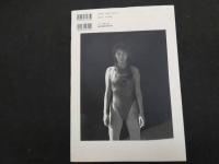 ６　5　紗川理帆写真集　Halfｗet　渡辺達生撮影　２００１年初版