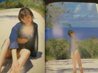 ６　5　山口もえ写真集　ｍｏｅ？　桜井仁撮影　1998年初版
