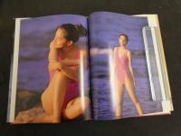 ６　5　上野美津恵写真集　One’ｓeye　　山岸伸撮影　1992年初版