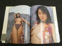 9　5　三宮位知子写真集 Ichiko　撮影：山岸伸　COMPASS　1997初版
