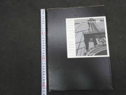 2  ６　ベレニス・アボットの世界　東京都写真美術館