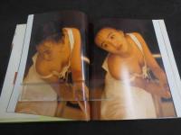 1 ３　渡辺美奈代写真集　Look at！　撮影・山内順二　