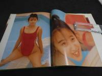 1 ６　渡辺美奈代写真集　Look at！　山内順二撮影　　