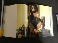 ６　9　荻野目慶子写真集　SURRENDER　撮影：写楽　