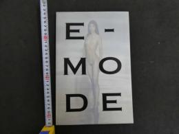 9　5　江角マキコ写真集　E-MODE