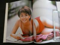 7　5　折田みゆき　写真集　mo　山岸伸/撮影