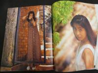 5　5　吉沢瞳写真集　misty　撮影：木村晴