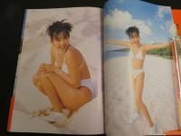 5　5　山田まりや写真集Ⅱ　Wild＆Free!　撮影：山岸伸