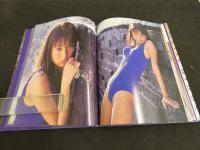 7　5　菊池万里江　写真集　undine　撮影/上野いさむ