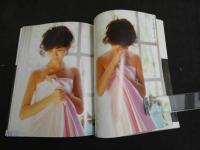 ４　松本伊代　写真集　Something I・Y・O 