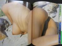 ８　浅海成亜写真集　Queen Bee