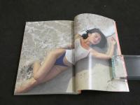 ８　小松美幸　渚のマーメイド　佐藤健写真集