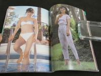 ８　ビーナスメイト写真集　清水ひとみ写真集　熱い雨