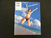 ６　5　②松浦亜弥写真集　アロハロ！　根本好伸撮影　２００３年初版