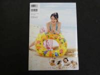 ２　5　吉川友写真集　YOU　樂滿直城／撮影　２０１１年初版