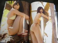 2  5　あっちゃん　前田敦子写真集