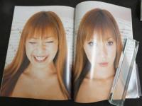 ２　5　MAX　初ソロ写真集　Reina Strawberry　平成１４年初版