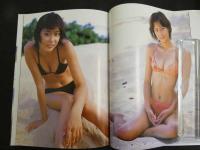 ２　5　はつみちかこ写真集　emanate.　井ノ元浩二／撮影