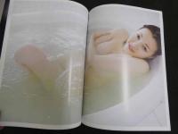 ２　5　①卯月麻衣　digi+KISHIN MAGAZINE　2008年初版