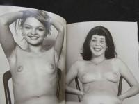 ８　100 NAKED GIRLS ON A CHAIR 独文他