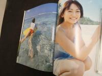 2  ２　江川有未・写真集　yumi