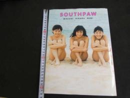４　5　SOUTHPAW（サウスポー）　MOCCHI　HIKARU　REMI　撮影／KOSHIZUKA MITSUAKI