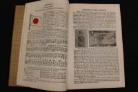 4 WE　JAPANESE　VOL.ⅠⅡ　2冊セット　英文