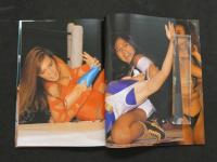 5　5　「赤い糸」　キューティー鈴木＆尾崎魔弓写真集　撮影/清水清太郎　1992年初版