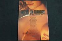 ４　佐々木美子写真集　NEVER ON BLUEDAY Exclusive Me For Exclusive You