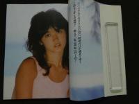 ８　5　早川愛美写真集　LABYRINTH　ラビリンス　前場輝夫撮影　ビデオヒロインシリーズ3