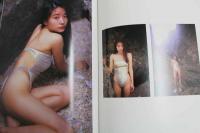 ６　5　井上麻美写真集　聖域　大山文彦撮影　1994年2版