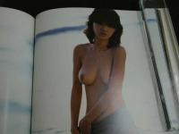 ４　5　可愛かすみ写真集　ふり向かないで　撮影／小沢忠泰