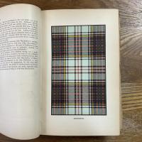 The Tartans of The Clans & Septs of Scotland.  With the arms of the chiefs vol.1,2   2冊