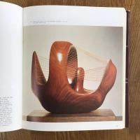 Henry Moore　Sculpture