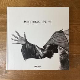 ISSEY MIYAKE　三宅一生