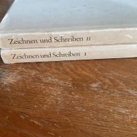 Gunter Grass  Zeichnen und Schreiben  Band 1 : Zeichnungen und Texte 1954-1977　Band2 : Radierungen und Texte
1972-1982   計2冊