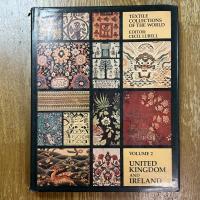 Textile collections of the world  Vol.1+Vol.2　計2冊