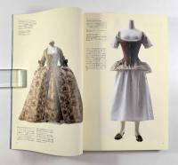 身体の夢 : ファッションor見えないコルセット