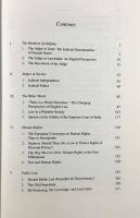 【洋書】The Business of Judging: Selected Essays and Speeches（裁くという営み：論文と講演選集）