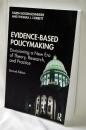 Evidence-Based Policymaking　ペーパーバック