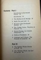 【英語洋書】『メディア論：人間の延長（Understanding Media: The Extensions of Man）』