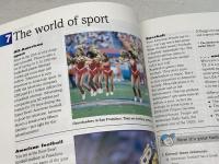 WORLD OF ENGLISH （解説書付き）　マーク・ファレル、ブランカ・ロッシ、レジーナ・チェリアーニ　英潮社