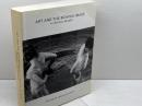 洋書　Art and the Moving Image: A Critical Reader Tate Esche, Charles　